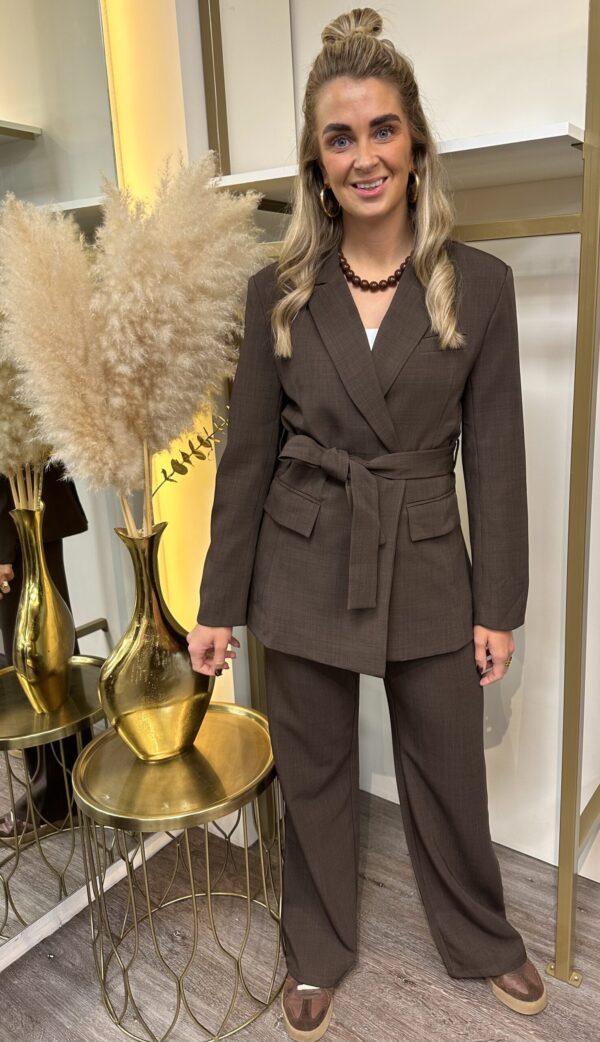 Broek Manon