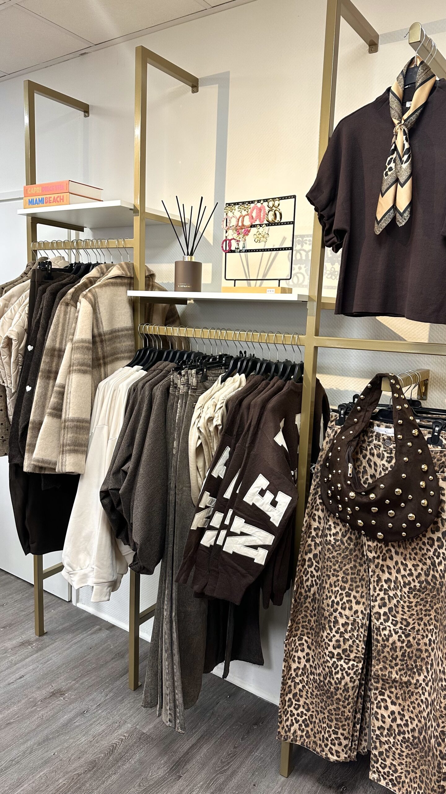 Outfits uit de collectie van Mimoda